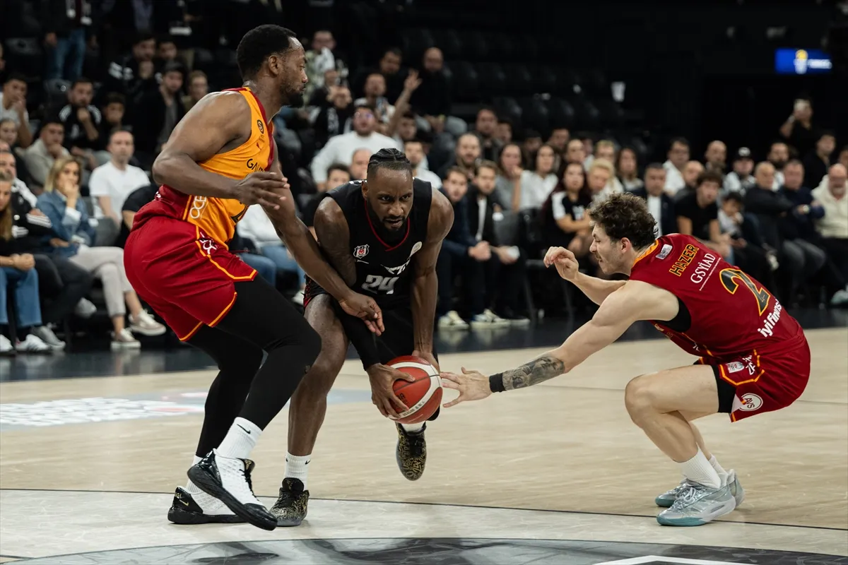 Beşiktaş - Galatasaray MCT Technic maçı Basketbol Süper Ligi’nde Beşiktaş - Galatasaray MCT Technic maçı Basketbol Süper Ligi’nde