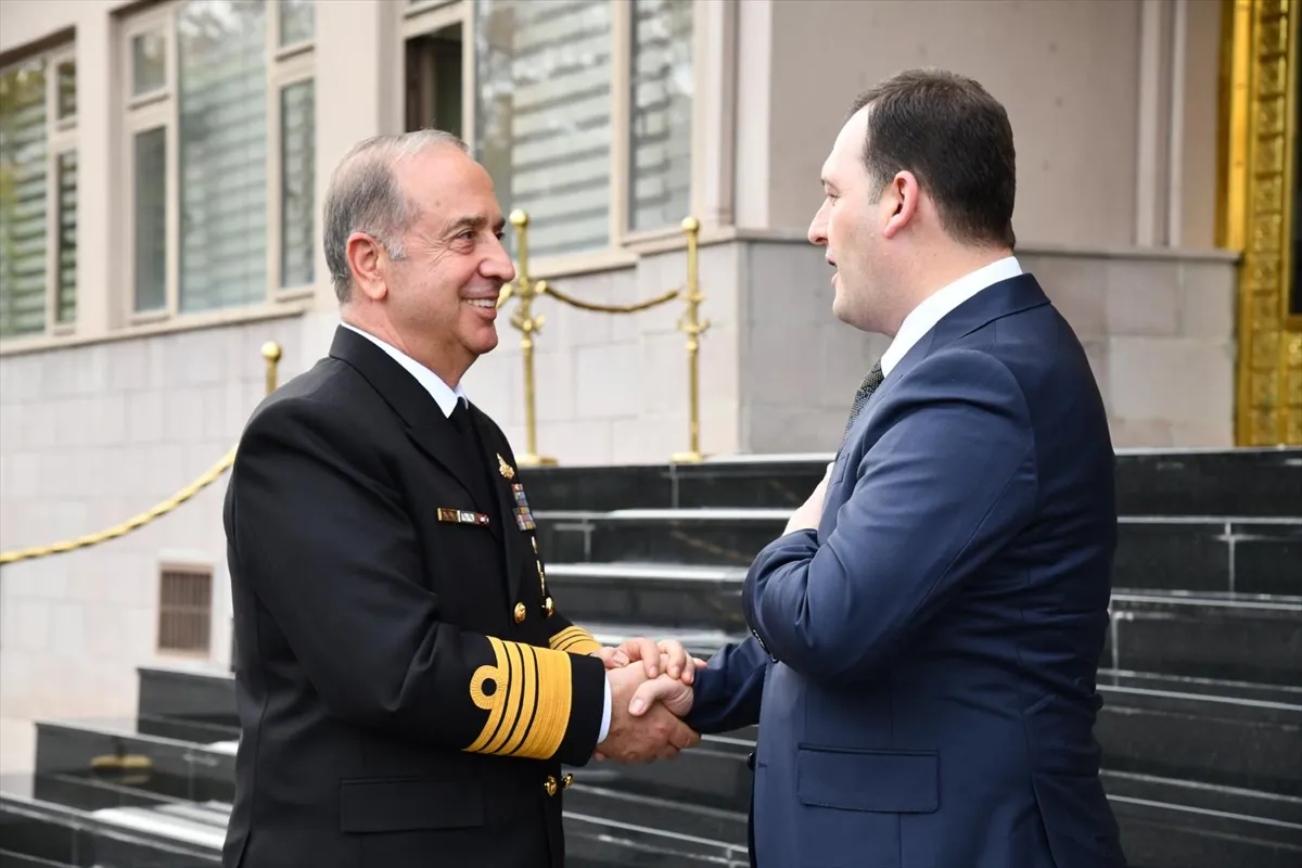 Oramiral Tatlıoğlu, Kuzey Makedonyalı Bakan Zeynula’yla görüştü Oramiral Tatlıoğlu, Kuzey Makedonyalı Bakan Zeynula’yla görüştü