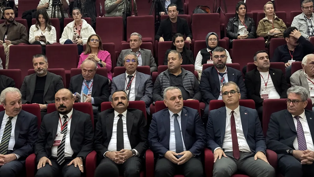 Kayseri’nin depremselliği çalıştayda masaya yatırıldı Kayseri’nin depremselliği çalıştayda masaya yatırıldı