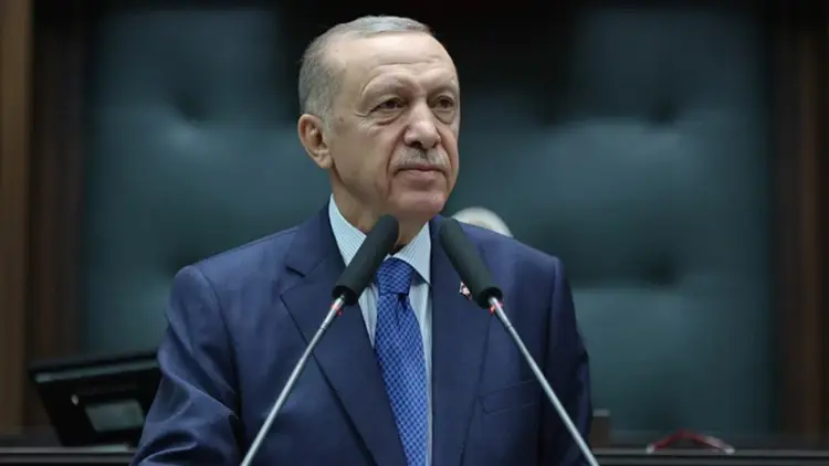 İzmir Büyükşehir Belediye Başkanı Tugay’dan Cumhurbaşkanı Erdoğan ile görüşmeye ilişkin açıklama İzmir Büyükşehir Belediye Başkanı Tugay’dan Cumhurbaşkanı Erdoğan ile görüşmeye ilişkin açıklama