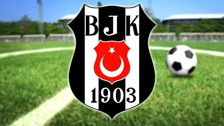 Beşiktaş’ta Orkun Kökçü’nün sağ ayak tabanında kısmi yırtık tespit edildi Beşiktaş’ta Orkun Kökçü’nün sağ ayak tabanında kısmi yırtık tespit edildi