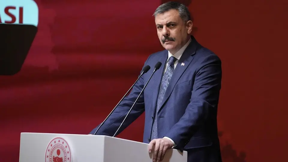 İçişleri Bakanı Çiftçi’den kuvvetli yağışlara ilişkin uyarı İçişleri Bakanı Çiftçi’den kuvvetli yağışlara ilişkin uyarı