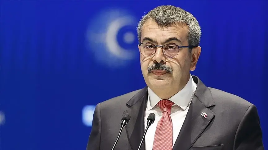 Milli Eğitim Bakanı Tekin, Hakkari’de gençlerle bir araya geldi Milli Eğitim Bakanı Tekin, Hakkari’de gençlerle bir araya geldi
